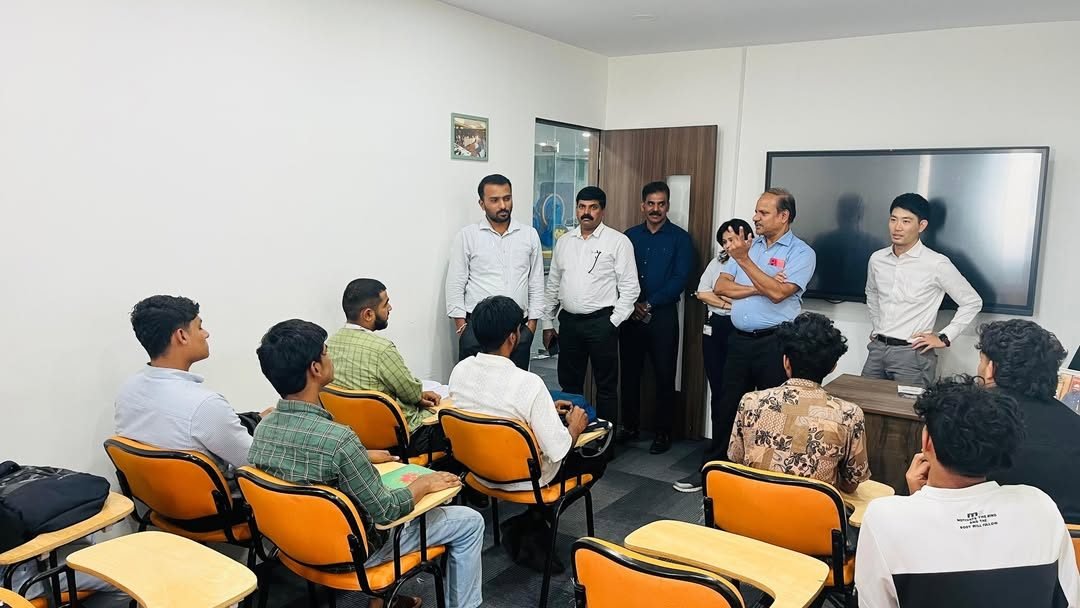 Mitsubishi Visits BSVT to Explore Collaboration on VT Industry Training photo 3